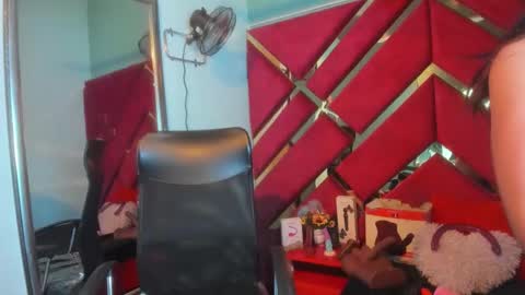 nany_pretty online show from 3, 2, 2026