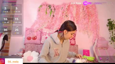 Snapshot of naomi_femme chatting on 1, 6, 2026 naomi_femme online show from 1, 6, 2026
