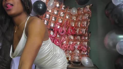 Nahomi Jones online show from 14, 1, 2025