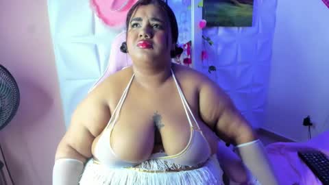 Snapshot of naomiasha_ chatting on 13, 2, 2025 online show from 13, 2, 2025