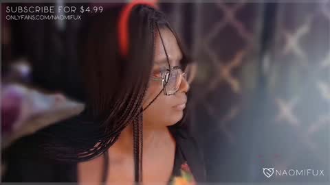 Snapshot of naomifux chatting on 8, 12, 2024 Naomi online show from 8, 12, 2024