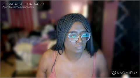 Snapshot of naomifux chatting on 14, 12, 2024 Naomi online show from 14, 12, 2024