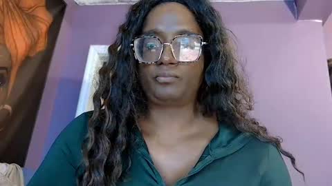 Snapshot of naomifux chatting on 11, 2, 2025 Naomi online show from 11, 2, 2025