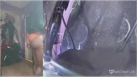 Snapshot of naomifux chatting on 4, 3, 2025 Naomi online show from 4, 3, 2025