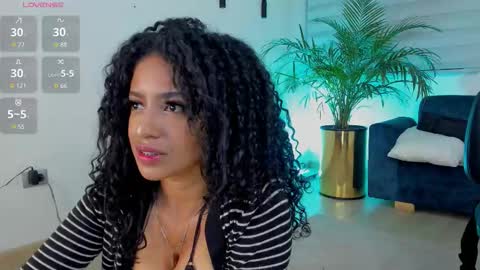 Naomi  online show from 27, 11, 2025