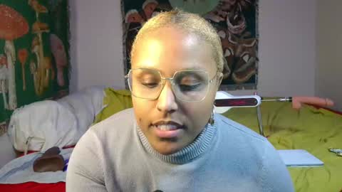 Naomigiirl6 online show from 26, 12, 2024