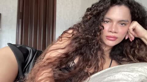 Snapshot of naomigomezz chatting on 10, 1, 2025 Naomi online show from 10, 1, 2025