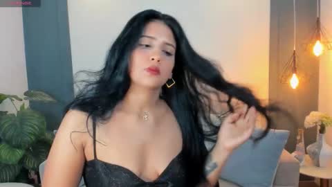 Snapshot of naomigraxe chatting on 14, 2, 2026 Ashley Rose online show from 14, 2, 2026