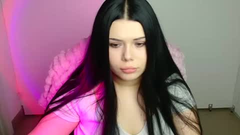 Naomi online show from 12, 10, 2025