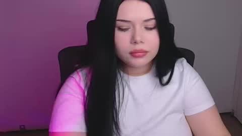 Naomi online show from 4, 11, 2025