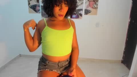 naomiwildburn online show from 23, 2, 2025