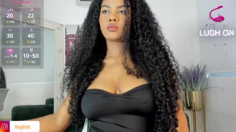 Naomi     online show from 21, 12, 2024