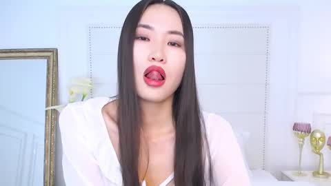 Naomi online show from 27, 12, 2024