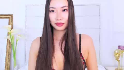 Naomi online show from 2, 2, 2025