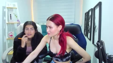 Snapshot of naomy777_ chatting on 22, 11, 2025 naomy online show from 22, 11, 2025