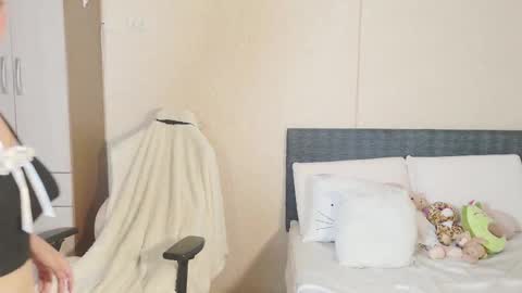 Naree online show from 4, 3, 2025