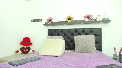 Snapshot of nashira_robert chatting on 14, 12, 2024 Debora online show from 14, 12, 2024