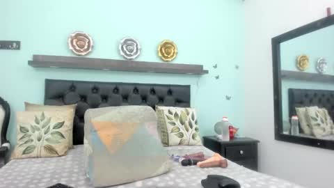 Debora online show from 11, 2, 2026