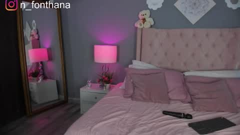 Nashly Fontana online show from 24, 11, 2025