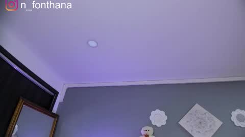 Nashly Fontana online show from 5, 12, 2025