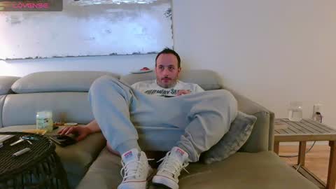 nassobout online show from 30, 1, 2025