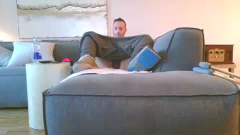 nassobout online show from 11, 4, 2026