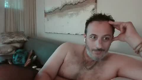 Snapshot of nassobout chatting on 18, 6, 2026 nassobout online show from 18, 6, 2026