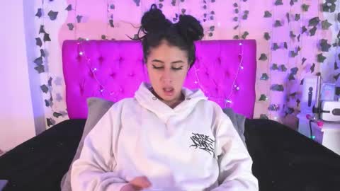 Maira online show from 17, 12, 2025