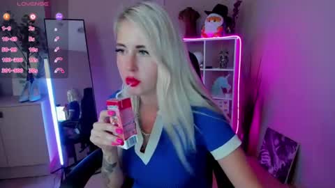 Snapshot of nastasya_cute chatting on 18, 6, 2026 Nastya online show from 18, 6, 2026