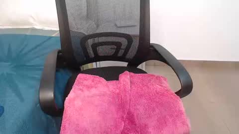 Snapshot of nasti_queen chatting on 5, 3, 2025 Mona online show from 5, 3, 2025