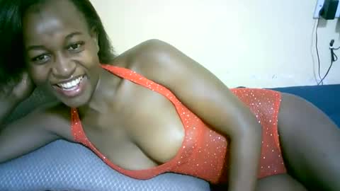 Snapshot of nastyafrika chatting on 30, 9, 2025 Marie online show from 30, 9, 2025