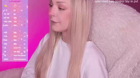 Snapshot of nastycass chatting on 8, 11, 2025 nastycass online show from 8, 11, 2025