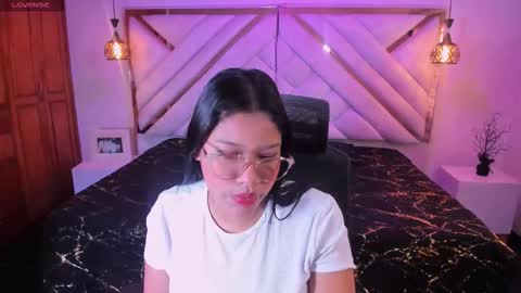 Snapshot of natachacole chatting on 20, 10, 2025 natachacole online show from 20, 10, 2025