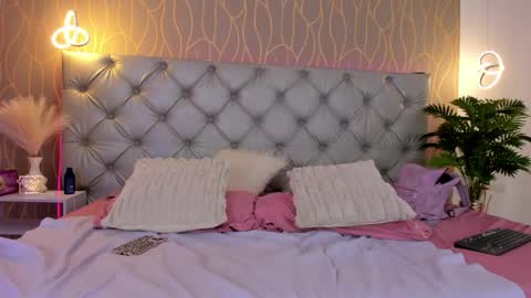 natalia online show from 25, 5, 2026