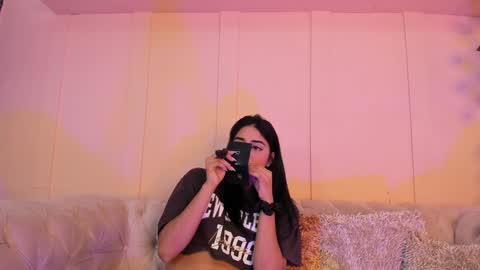 Naty  online show from 17, 1, 2025