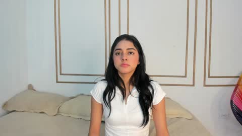 Naty  online show from 23, 1, 2025