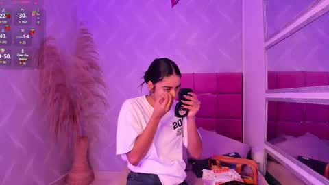 Naty  online show from 28, 2, 2025