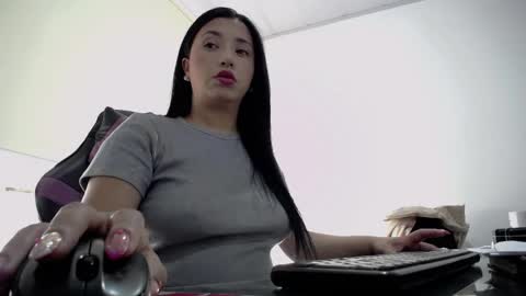 Natalia Kiss online show from 7, 4, 2026