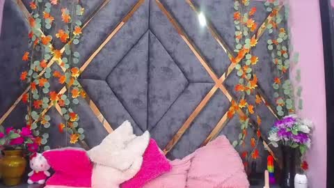 Snapshot of natalia_pinkk chatting on 19, 12, 2024 natalia pinkk online show from 19, 12, 2024