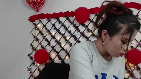 Natalia Walker online show from 7, 3, 2026