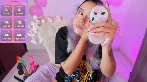 Nataliua Henao online show from 15, 9, 2025