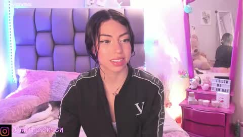       online show from 12, 12, 2024