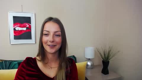 Snapshot of natalie_live chatting on 18, 5, 2026 NatalieSexy online show from 18, 5, 2026