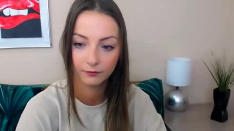 Snapshot of natalie_live chatting on 8, 7, 2026 NatalieSexy online show from 8, 7, 2026