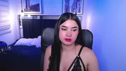 Snapshot of natalie_loffreda chatting on 25, 4, 2026 natalie online show from 25, 4, 2026
