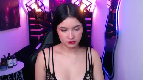 Snapshot of natalie_loffreda chatting on 13, 5, 2026 natalie online show from 13, 5, 2026