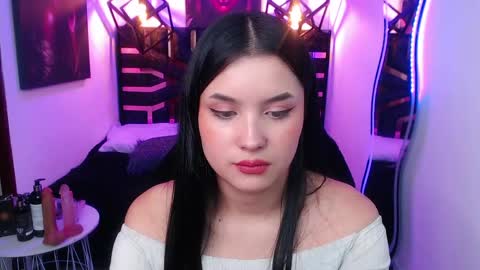 Snapshot of natalie_loffreda chatting on 16, 5, 2026 natalie online show from 16, 5, 2026