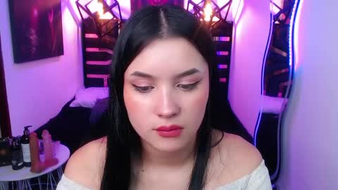 Snapshot of natalie_loffreda chatting on 16, 5, 2026 natalie online show from 16, 5, 2026