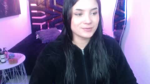 Snapshot of natalie_loffreda chatting on 18, 5, 2026 natalie online show from 18, 5, 2026