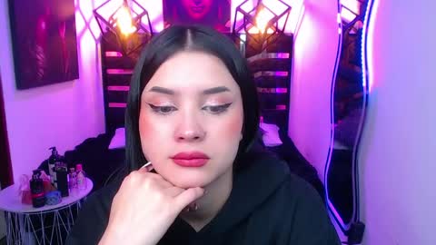 Snapshot of natalie_loffreda chatting on 29, 5, 2026 natalie online show from 29, 5, 2026